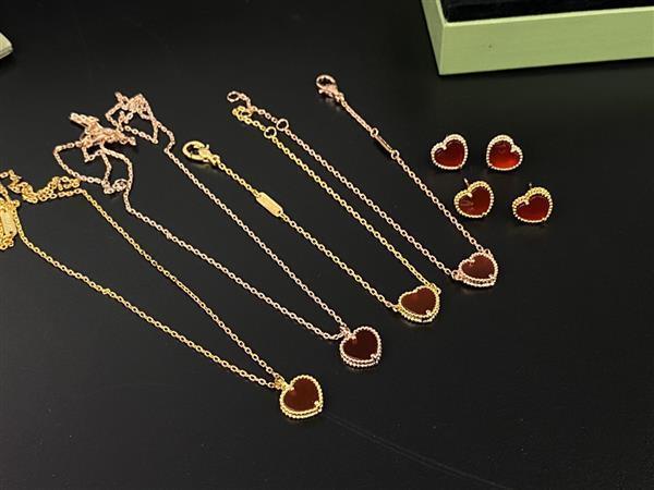 202427165456512 3820